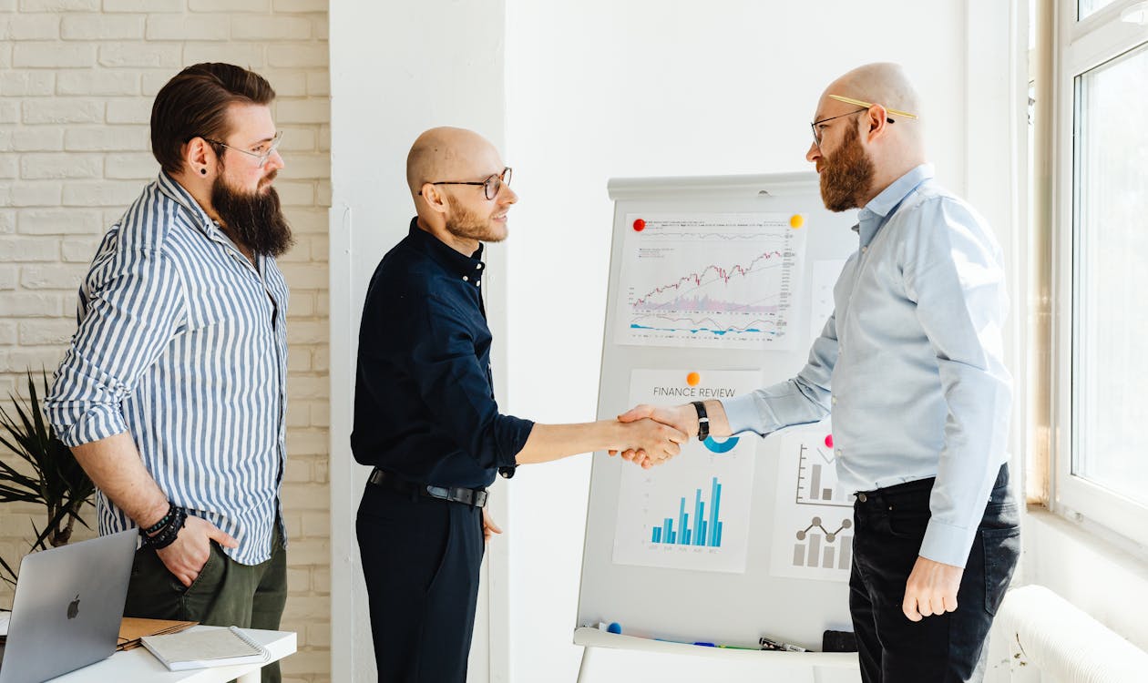 How to Choose a Digital Marketing Agency: 7 Questions to Ask Before Signing